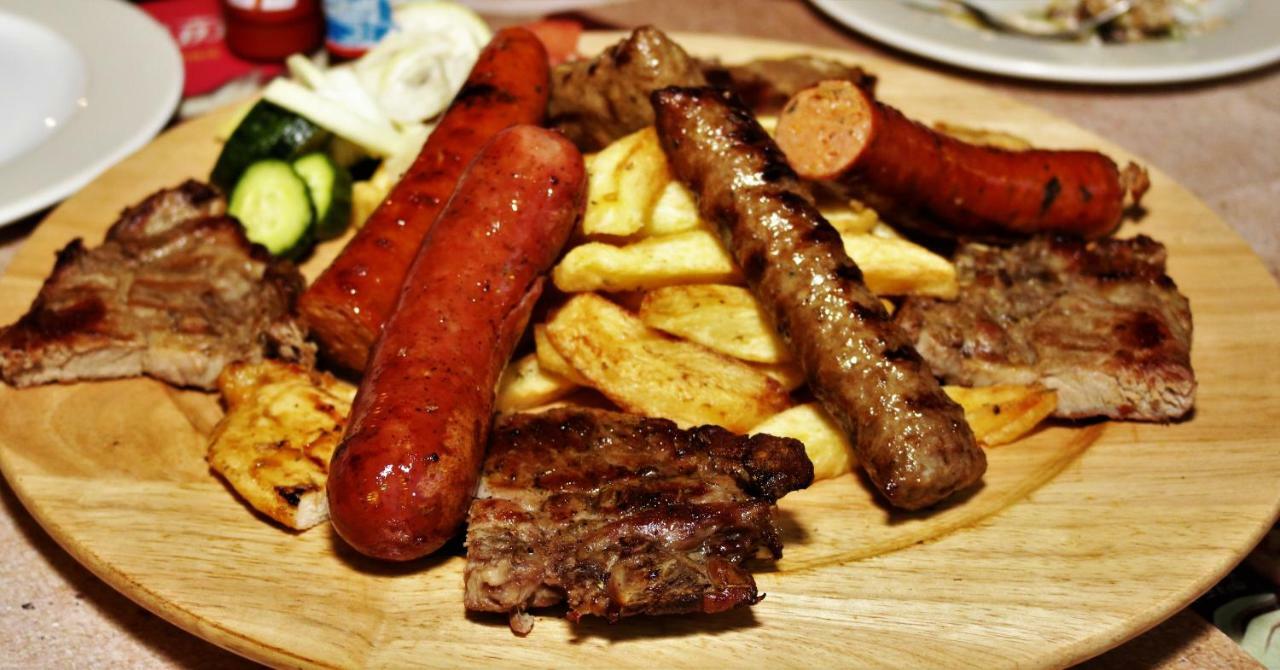 The Draught House Pub-Inn ماليا المظهر الخارجي الصورة